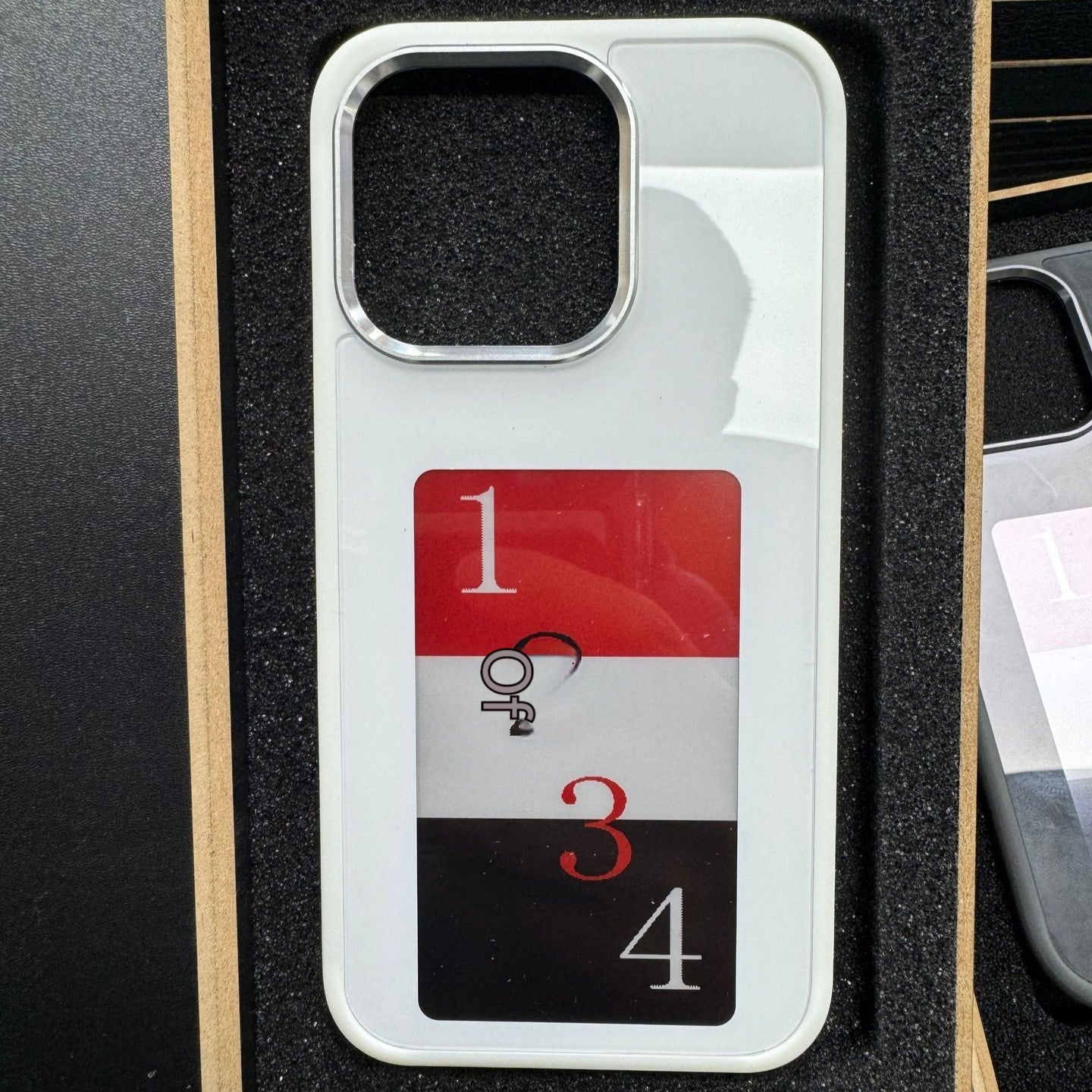 E-Ink Handy Hülle | Bild mit NFC anpassbar kein zusätzliches Laden